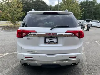 GMC Acadia 2019 Denali 4 SUV