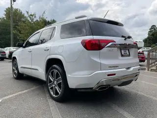 GMC Acadia 2019 Denali 4 SUV
