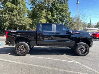 Chevrolet Silverado 1500 2021 4x4 LT Trail Boss 4dr Crew Cab 5.8 ft. SB