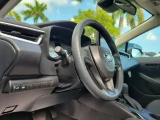 Toyota Corolla 2025 LE 4dr Sedán