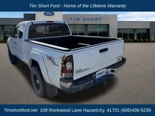 Toyota Tacoma 2010 4x4 V6 4dr Access Cab 6.1 ft SB 5A