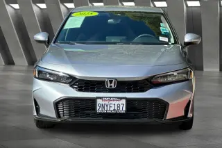 Honda Civic 2025 LX 4dr Sedán