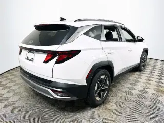 Hyundai TUCSON 2026 SEL 4 SUV