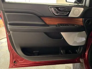 Lincoln Navigator 2019 4x4 Reserve 4dr SUV