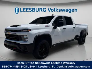 Chevrolet Silverado 2500HD 2025 4x4 Custom 4dr Crew Cab SB
