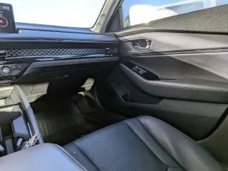 Honda Accord Hybrid 2024 Touring 4dr Sedán