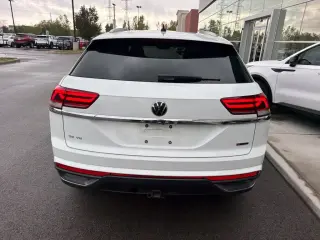 Volkswagen Atlas Cross Sport 2022 AWD V6 SE 4Motion 4dr SUV w/Technology