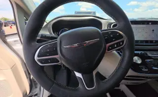 Chrysler Pacifica Híbrido Enchufable 2024 Select Van Familiar 4 puertas