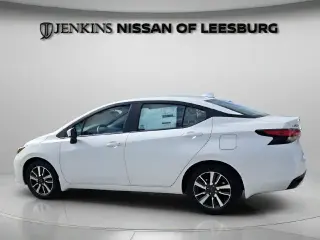 Nissan Versa 2025 SV 4dr Sedán