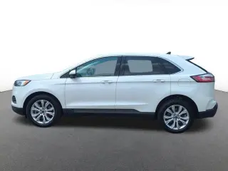 Ford Edge 2022 AWD Titanium 4dr Crossover