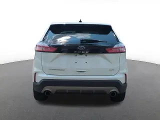Ford Edge 2022 AWD Titanium 4dr Crossover