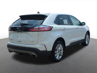 Ford Edge 2022 AWD Titanium 4dr Crossover