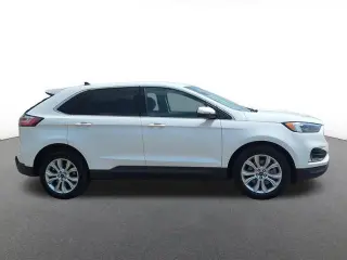 Ford Edge 2022 AWD Titanium 4dr Crossover