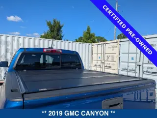 GMC Canyon 2019 4x2 SLT 4dr Crew Cab 5 ft. SB