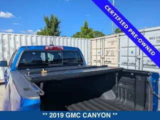 GMC Canyon 2019 4x2 SLT 4dr Crew Cab 5 ft. SB