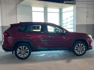 Toyota RAV4 2023 AWD Limited 4dr SUV