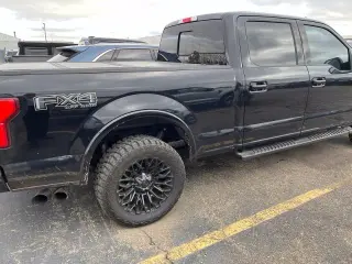 Ford F-150 2020 4x4 Lariat 4dr SuperCrew 6.5 ft. SB