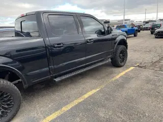 Ford F-150 2020 4x4 Lariat 4dr SuperCrew 6.5 ft. SB