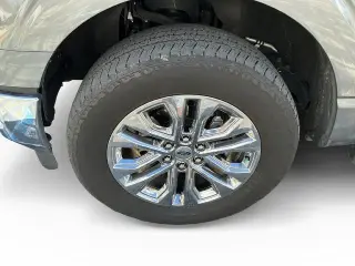 Ford F-150 2024 4x4 Lariat 4dr SuperCrew 5.5 ft. SB