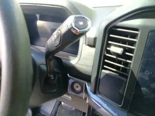 Ford F-150 2025 4x2 STX 4dr SuperCrew 5.5 ft. SB