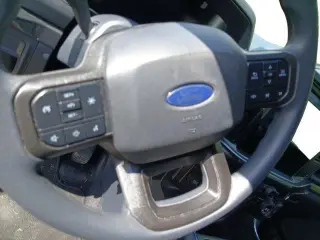 Ford F-150 2025 4x2 STX 4dr SuperCrew 5.5 ft. SB