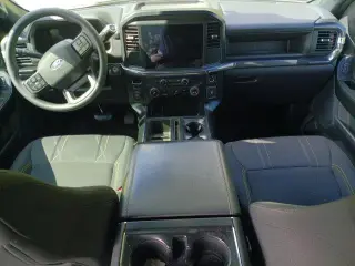 Ford F-150 2025 4x2 STX 4dr SuperCrew 5.5 ft. SB
