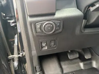 Ford F-150 2018 4x4 XLT 4dr SuperCrew 5.5 ft. SB