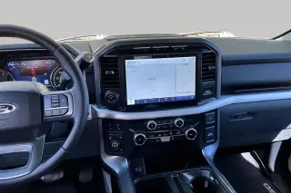 Ford F-150 2022 4x4 XLT 4dr SuperCrew 5.5 ft. SB