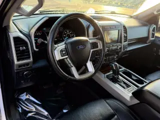 Ford F-150 2019 4x4 Lariat 4dr SuperCrew 5.5 ft. SB
