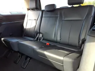 Ford Expedition 2023 4x4 XLT 4dr SUV