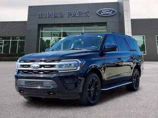 Ford Expedition 2023 4x4 XLT 4dr SUV