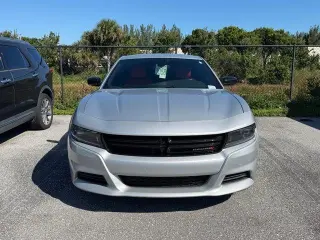 Dodge Charger 2023 SXT Sedán 4 puertas