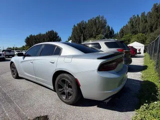 Dodge Charger 2023 SXT Sedán 4 puertas