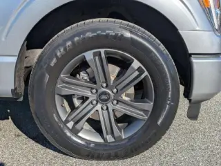 Ford F-150 2023 4x2 XLT 4dr SuperCrew 5.5 ft. SB