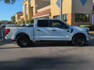Ford F-150 2024 4x2 STX 4dr SuperCrew 5.5 ft. SB