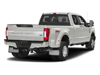 Ford F-350 Super Duty 2017 4x4 Platinum 4dr Crew Cab 8 ft. LB DRW Pickup