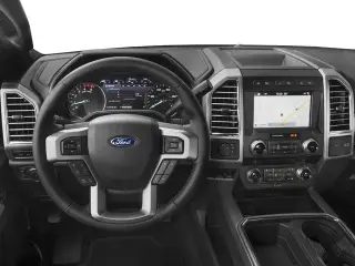 Ford F-350 Super Duty 2017 4x4 Platinum 4dr Crew Cab 8 ft. LB DRW Pickup