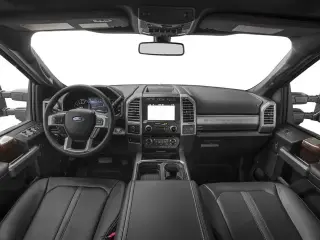 Ford F-350 Super Duty 2017 4x4 Platinum 4dr Crew Cab 8 ft. LB DRW Pickup