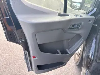 Ford Transit 2021 AWD 250 3dr SWB Techo Medio Furgón de Carga
