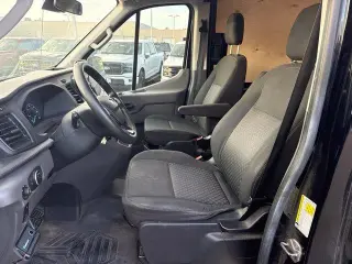 Ford Transit 2021 AWD 250 3dr SWB Techo Medio Furgón de Carga