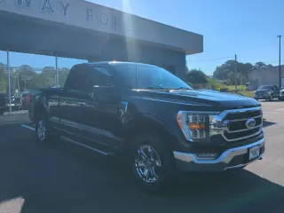 Ford F-150 2023 4x4 XLT 4dr SuperCab 6.5 ft. SB
