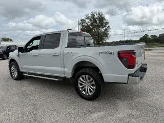 Ford F-150 2024 4x4 XLT 4dr SuperCrew 5.5 ft. SB
