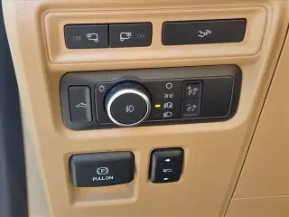 Ford F-150 2022 4x4 Lariat 4dr SuperCrew 5.5 ft. SB