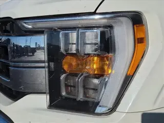 Ford F-150 2022 4x4 Lariat 4dr SuperCrew 5.5 ft. SB