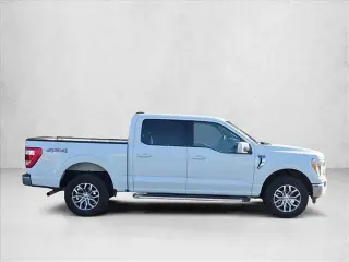 Ford F-150 2022 4x4 Lariat 4dr SuperCrew 5.5 ft. SB
