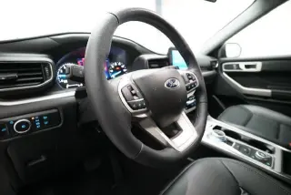 Ford Explorer 2023 AWD XLT 4dr SUV