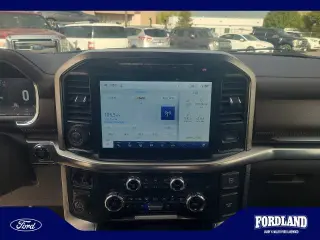 Ford F-150 2022 4x4 King Ranch 4dr SuperCrew 5.5 ft. SB