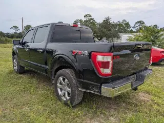Ford F-150 2022 4x4 Platinum 4dr Supercrew 6.5 ft. SB