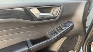 Ford Escape 2025 AWD ST-Line Select SUV de 4 puertas