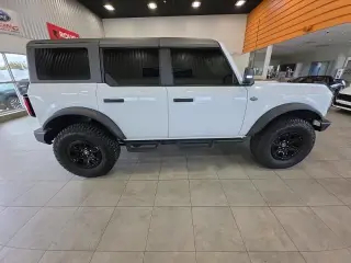 Ford Bronco 2024 4x4 Wildtrak 4dr SUV